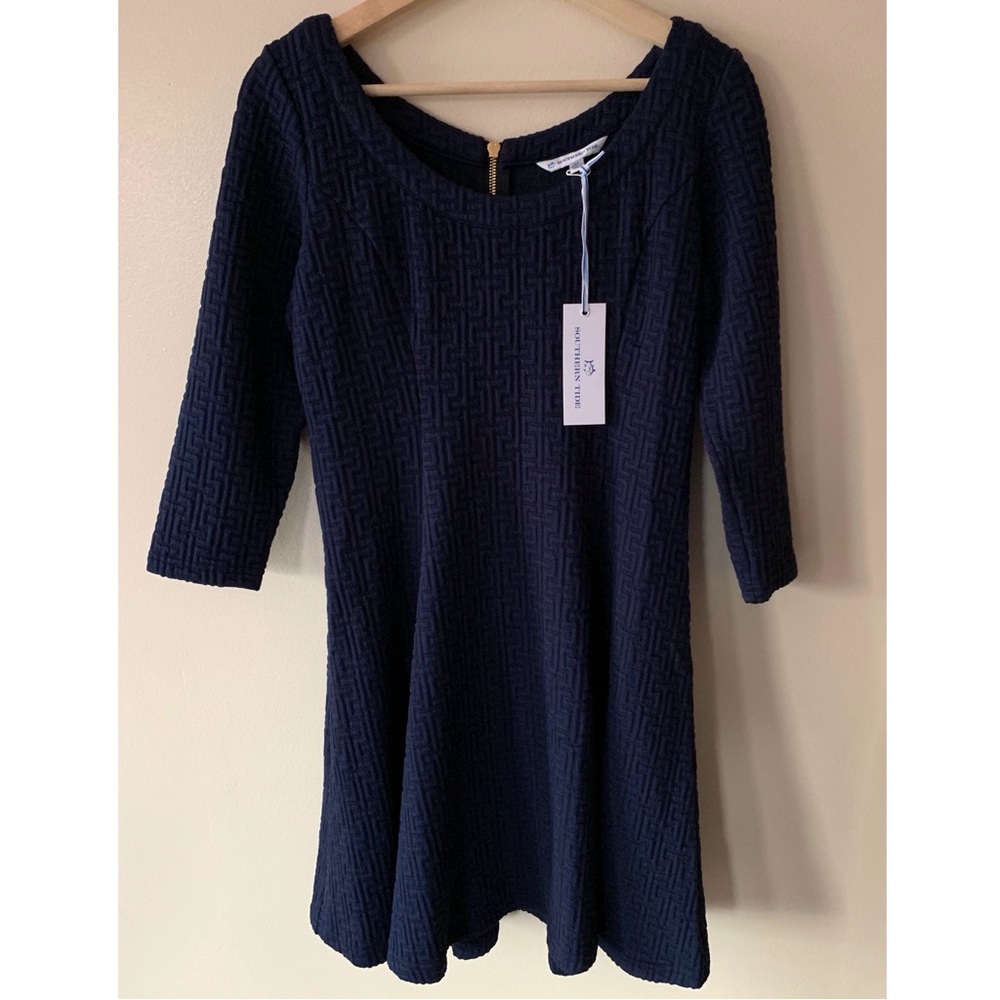 Southern Tide • M • Navy 3/4 Sleeve Fit Flare Dress